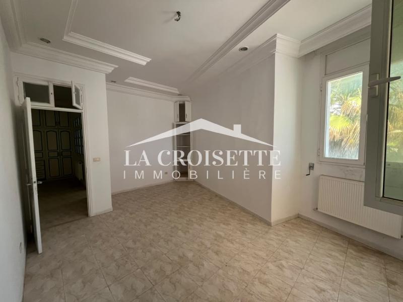 Appartement S+2 avec terrasse vue sur mer à La Marsa